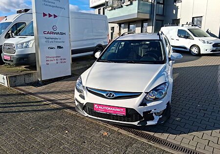 Hyundai i30 cw Classic 1.6 CRDi 90PS