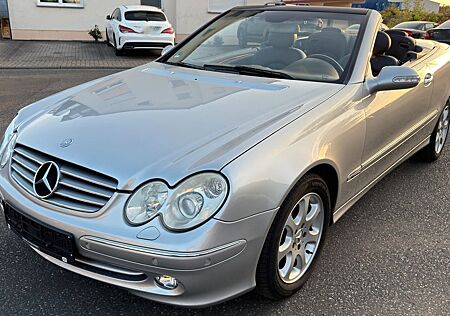 Mercedes-Benz CLK 200 Kompressor Automatik Bi-Xenon Leder PDC