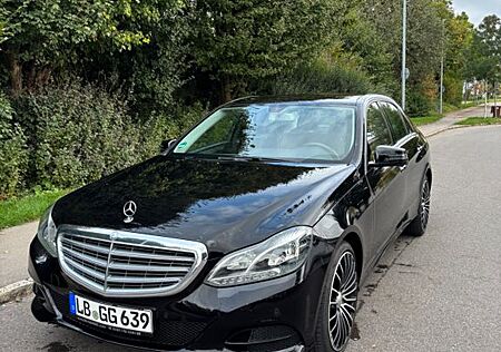 Mercedes-Benz E 220 BlueTEC Diesel Limousine - Guter Zustand!