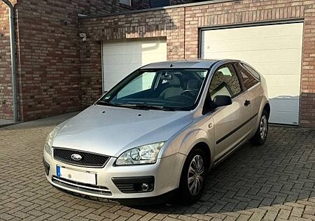 Ford Focus 1,4 Ambiente Ambiente