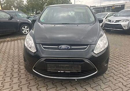 Ford C-Max 1,6 EcoBoost 110kW Champions Edition