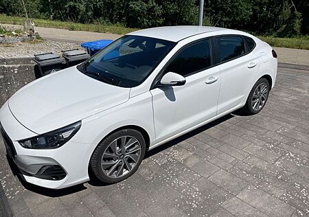 Hyundai i30 1.0 T-GDI Trend Fastback Trend