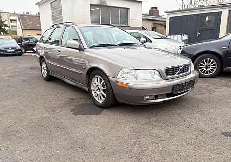 Volvo V40 Classic Limited Edition 1.8*KLIMA*AUTOMATIK*