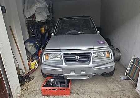 Suzuki Vitara Scheunenfund - Wenig KM- 2.0 Cabrio