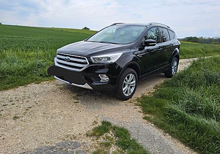 Ford Kuga 1,5 EcoBoost 4x2 110kW COOL & CONNECT C...