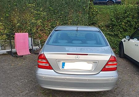 Mercedes-Benz C 180 ELEGANCE Elegance