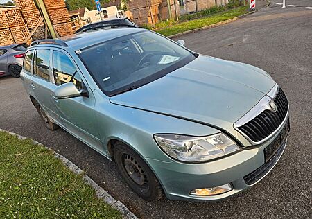 Skoda Octavia Combi Elegance 1;2 BENZIN+EURO5+6GANG