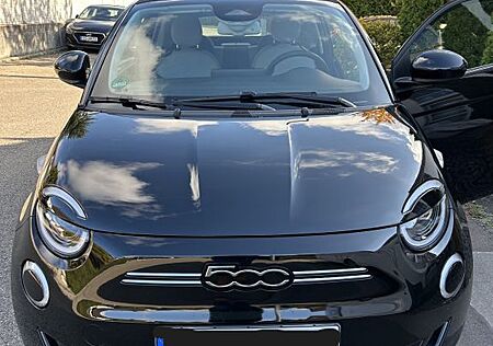 Fiat 500E Icon Cabrio 42 kWh Icon
