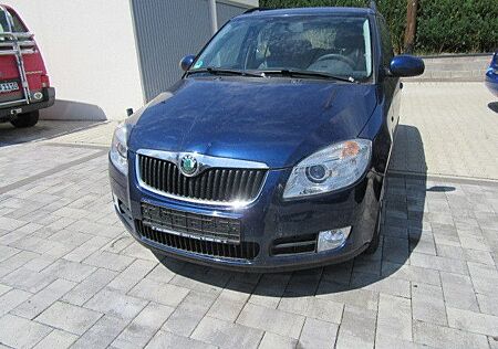 Skoda Fabia Combi 1.4l Klimaautomatik Sitzheizung Alu