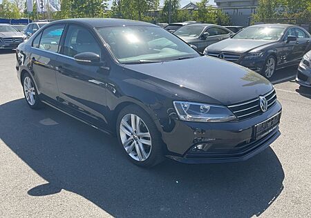 Volkswagen Jetta VI Navi*Pdc*Sitzheizung*80 Tkm