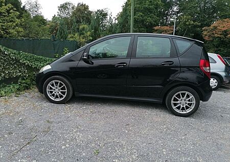 Mercedes-Benz A 150 .Alus.Klima.AHK.85000Tüvneu.1A.1Hand