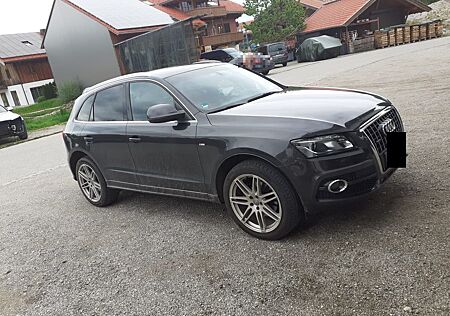 Audi Q5 3.0 TDI quattro Automatik NAVI AHK S-Line