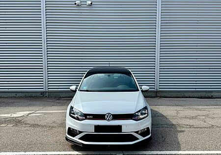 VW Polo Volkswagen 1.8 TSI GTI