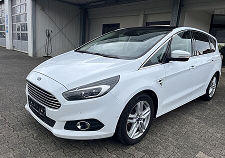 Ford S-Max Titanium*Top Zustand trotz KM*AHK*1.Hand