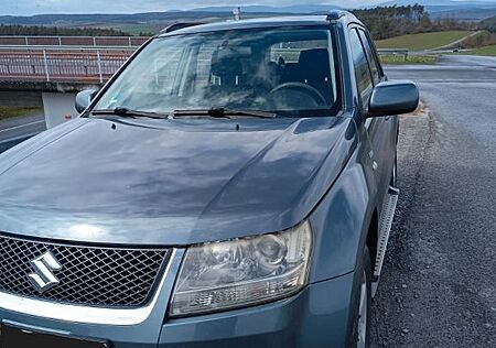 Suzuki Vitara Grand 1.9 DDiS 4x4 Top gepflegt