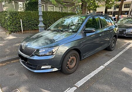 Skoda Fabia 1.2l TSI 66kW Ambition Combi Ambition