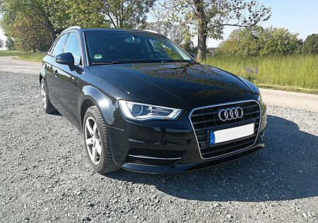 Audi A3 1.4 TFSI cod ultra Ambiente Sportback Amb...