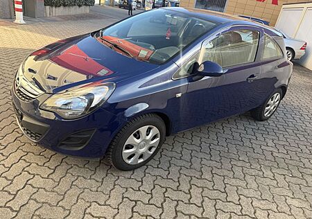 Opel Corsa 1.2 Edition KLIMA