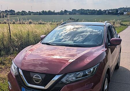 Nissan Qashqai 1.2 DIG-T Acenta Acenta