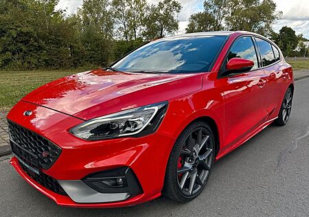 Ford Focus ST 2.0 Performance Panorama Ricaro