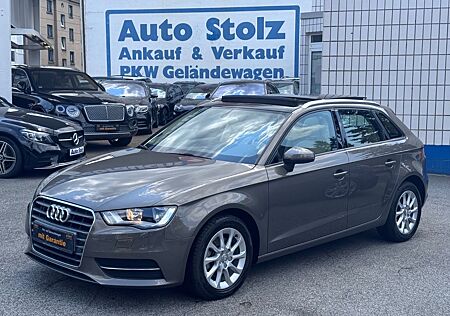 Audi A3 Sportback LEDER,NAVIGATON,PANORAMA,R-KAMERA