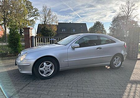 Mercedes-Benz CL 200 TÜV APRIL 2025