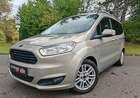 Ford Tourneo Courier Titanium