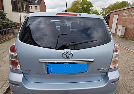 Toyota Corolla Verso 2.2-l-D-CAT Executive Executive