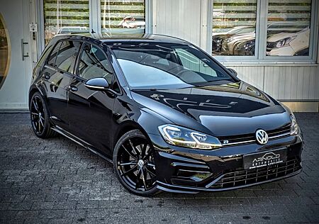 VW Golf Volkswagen VII Lim. R *ACC*19"*RFK*DYNAUDIO #allBlack