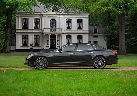 Maserati Quattroporte 3.8 V8 GTS | 20 inch | kamera