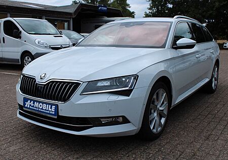 Skoda Superb Combi Style 4x4 Navi ACC Bi-Xenon Carplay