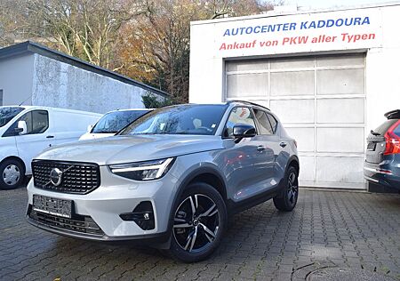 Volvo XC 40 XC40 T3 Plus Dark,Blis+ACC,Navi,LED,scheibenheiz