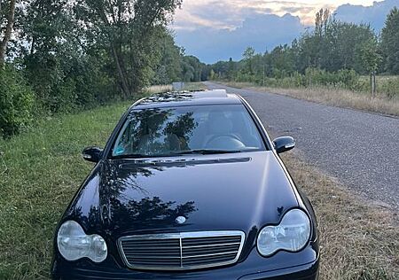 Mercedes-Benz C 200 KOMPRESSOR CLASSIC Classic