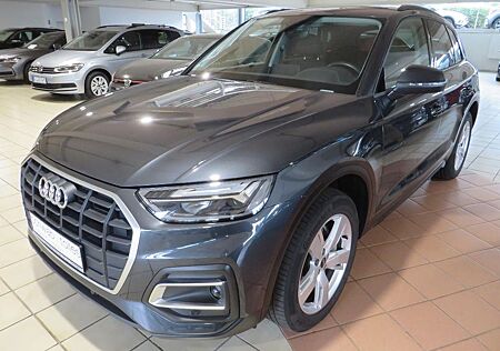 Audi Q5 TFSI e 50 TFSIe S-tronic Quattro