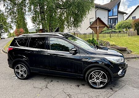 Ford Kuga 2,0 TDCi 2x4 110kW 5T D Titanium