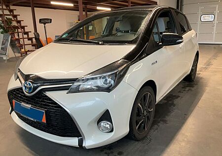 Toyota Yaris Hybrid Style Selection