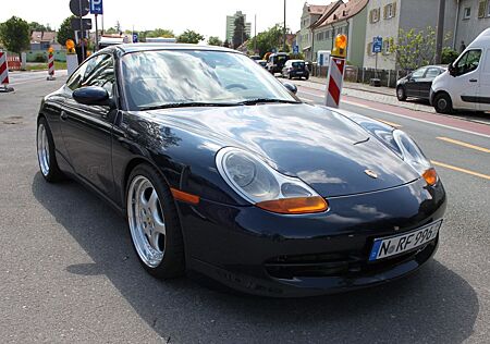 Porsche 996 Carrera Coupé Carrera