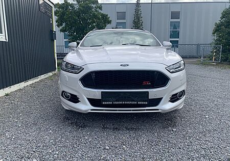 Ford Mondeo Turnier ST-Line