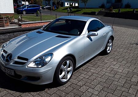 Mercedes-Benz SLK 200 KOMPRESSOR -