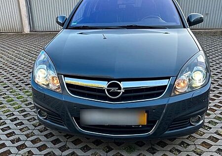 Opel Signum Cosmo 2.8 V6 Turbo Automatik Cosmo