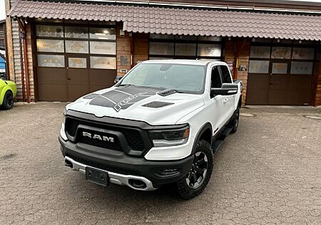 Dodge RAM 5.7 V8*4X4*REBEL*LEDER*LED*NAVI*AHK*MFL*GARANTIE