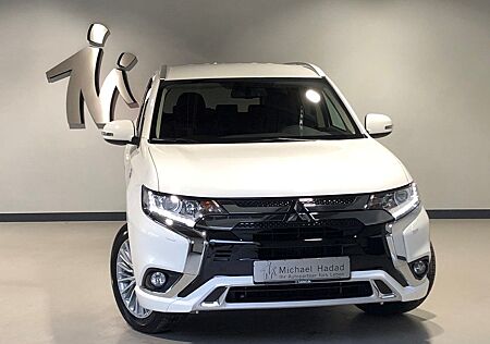 Mitsubishi Plug in Hybrid Outlander Outlander Plugin Hybrid 2.4 BASIS SPIRIT 4WD WKR