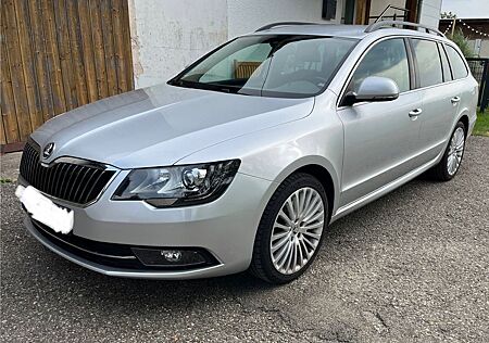 Skoda Superb 2.0 TDI 125 Green tec DSG Best of Com...