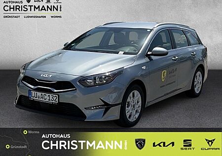 Kia Cee'd Sportswagon Ceed_sw VISION 1.5 T-GDI *KOMFORT-PLUS-PAKET*NAV