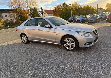 Mercedes-Benz E 200 gebraucht kaufen Mercedes-Benz E 200 ELEGANCE
