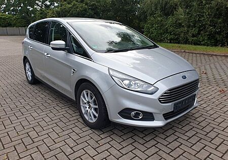 Ford S-Max 2,0 EcoBlue 110kW Titanium TÜV 09/27