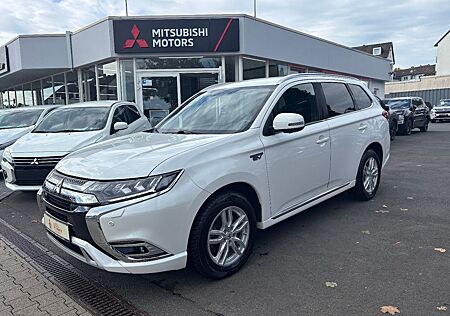 Mitsubishi Plug in Hybrid Outlander Plug-in Hybrid Outlander iNTRO
