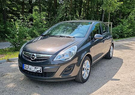 Opel Corsa 1.4 Active TOP-Zustand