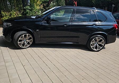BMW X5 M50d Voll,Pano, Scheckheft, Standheizung,AHK
