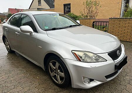 Lexus IS 250 Sport Line Automatik Vollleder TÜV